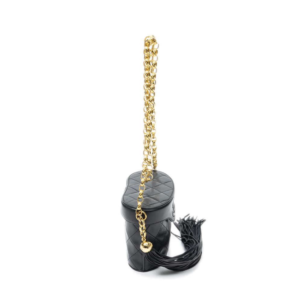 Chanel CC Tassle Mini Bucket Bag - Picture 4 of 11